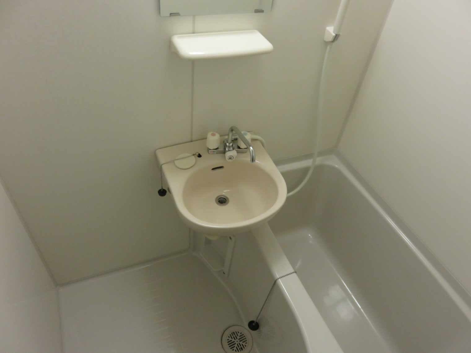 Room image 9