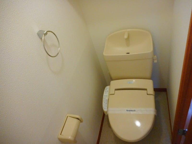 Room image 9