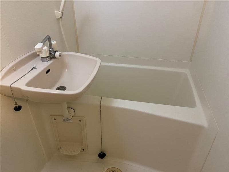 Room image 14