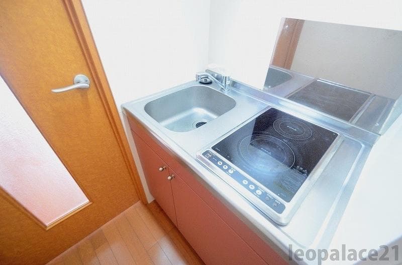 Room image 13