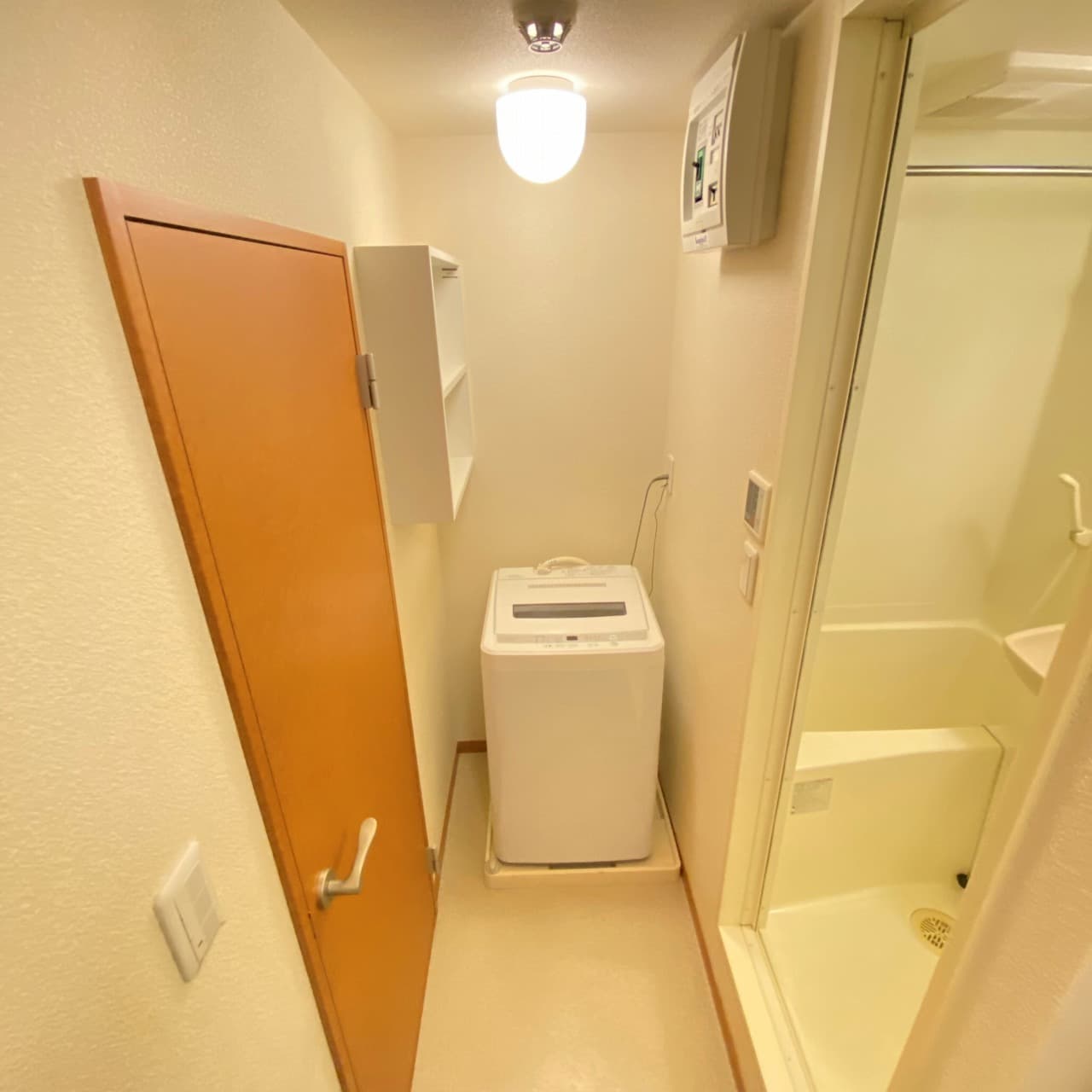 Room image 11