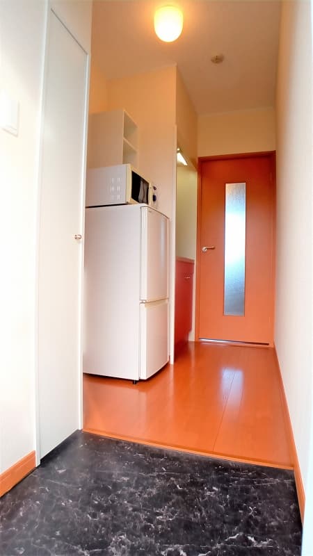 Room image 14