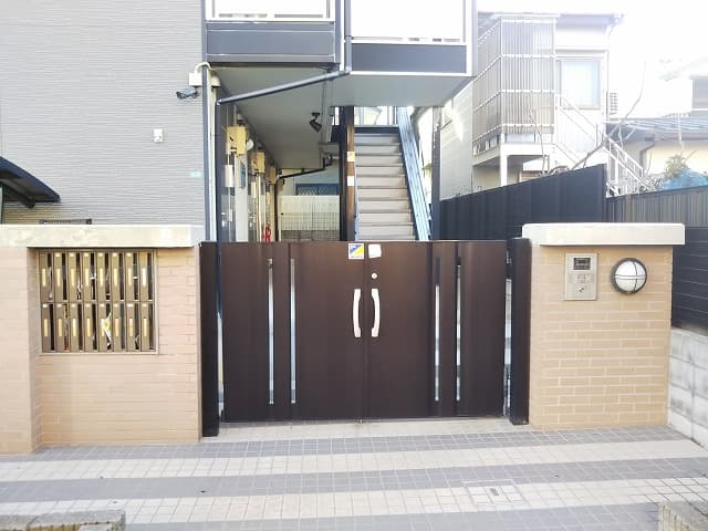 Room image 16