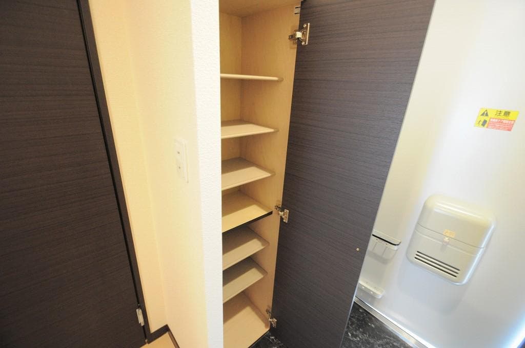 Room image 9