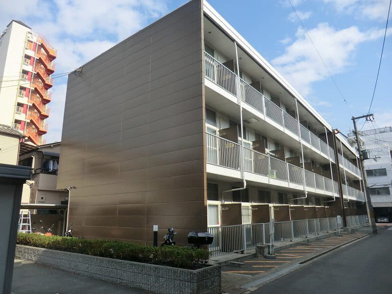 Main Image