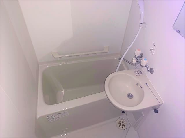 Room image 11