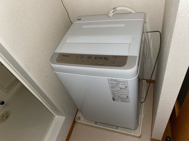 Room image 11