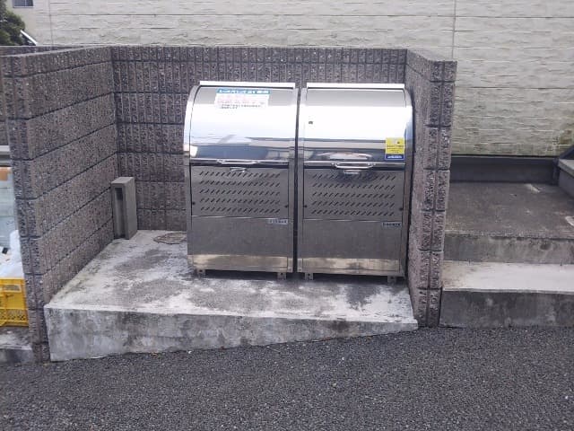 Room image 16