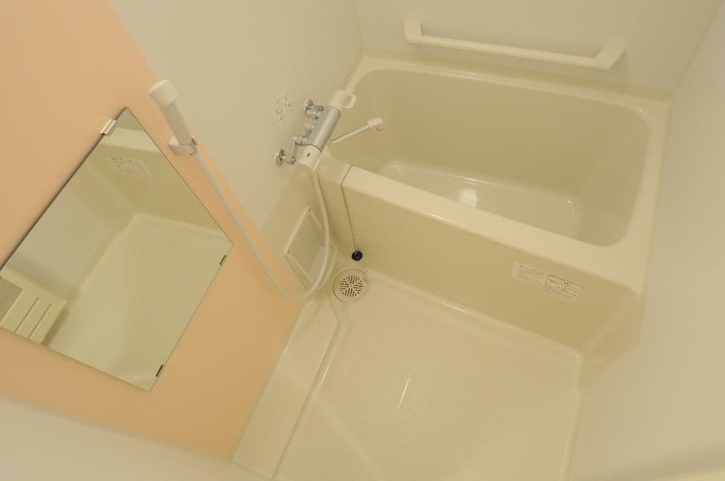 Room image 13