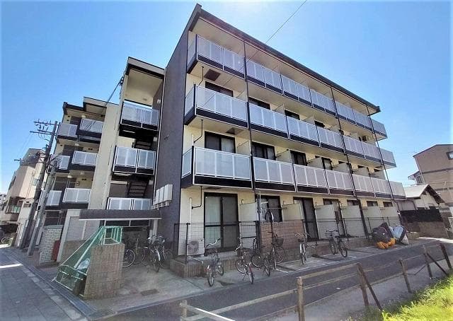 Main exterior of leopalace Higashi Awaji WEST