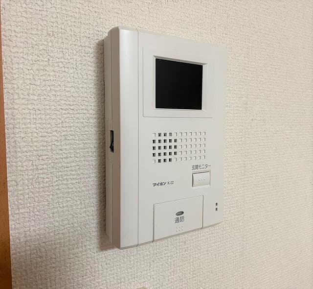 Room image 10
