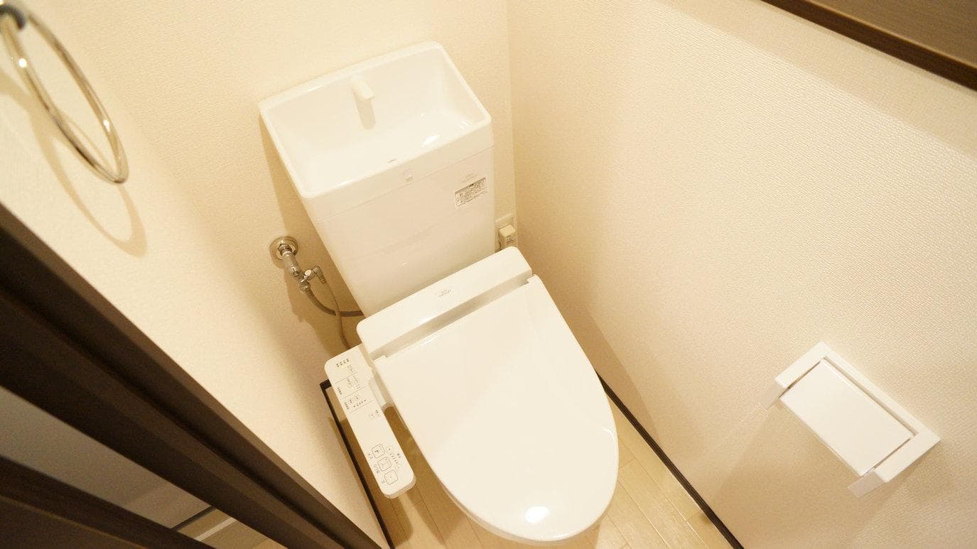 Room image 9