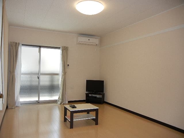 Preview interior of LEONEXT La Grege II