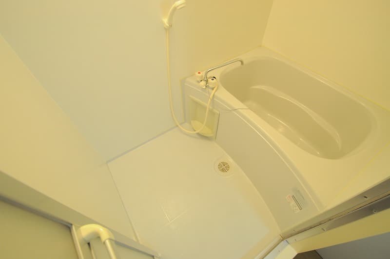 Room image 10
