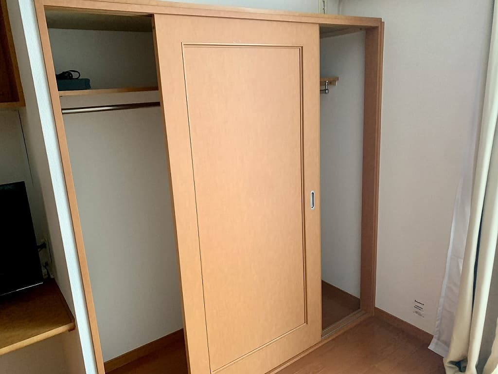 Room image 12