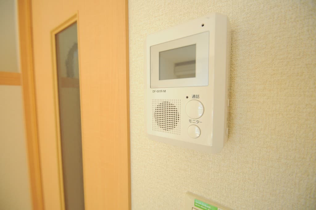 Room image 13