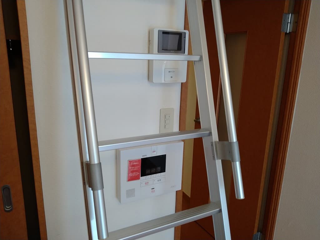Room image 13