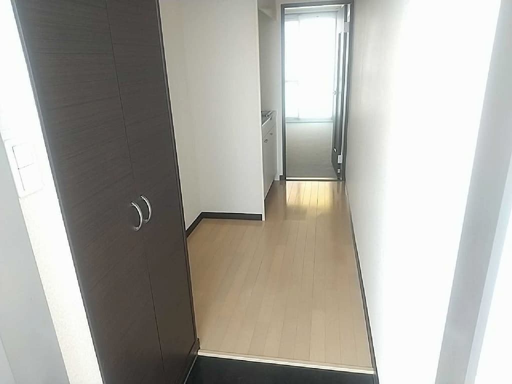 Room image 14