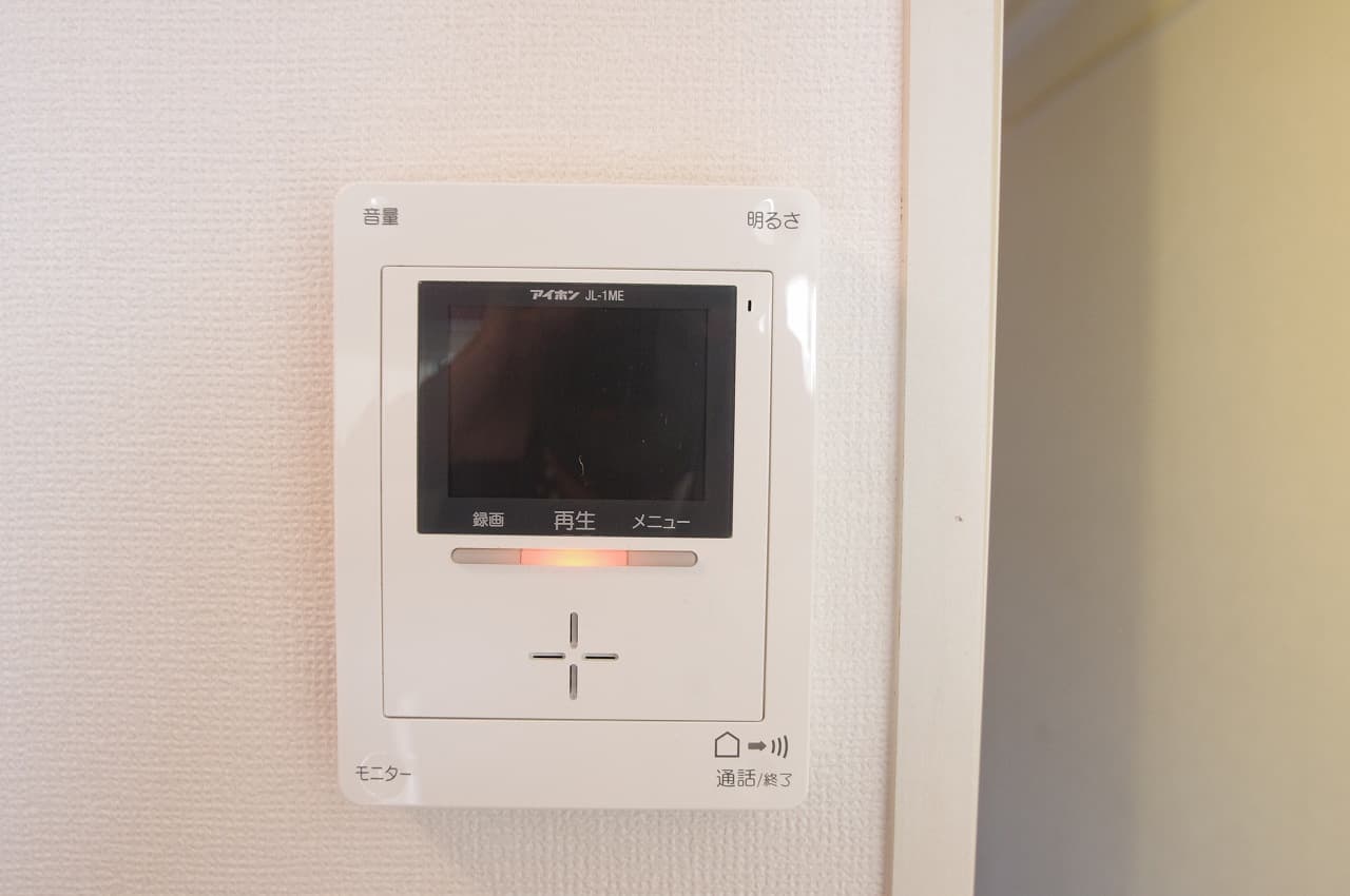 Room image 16