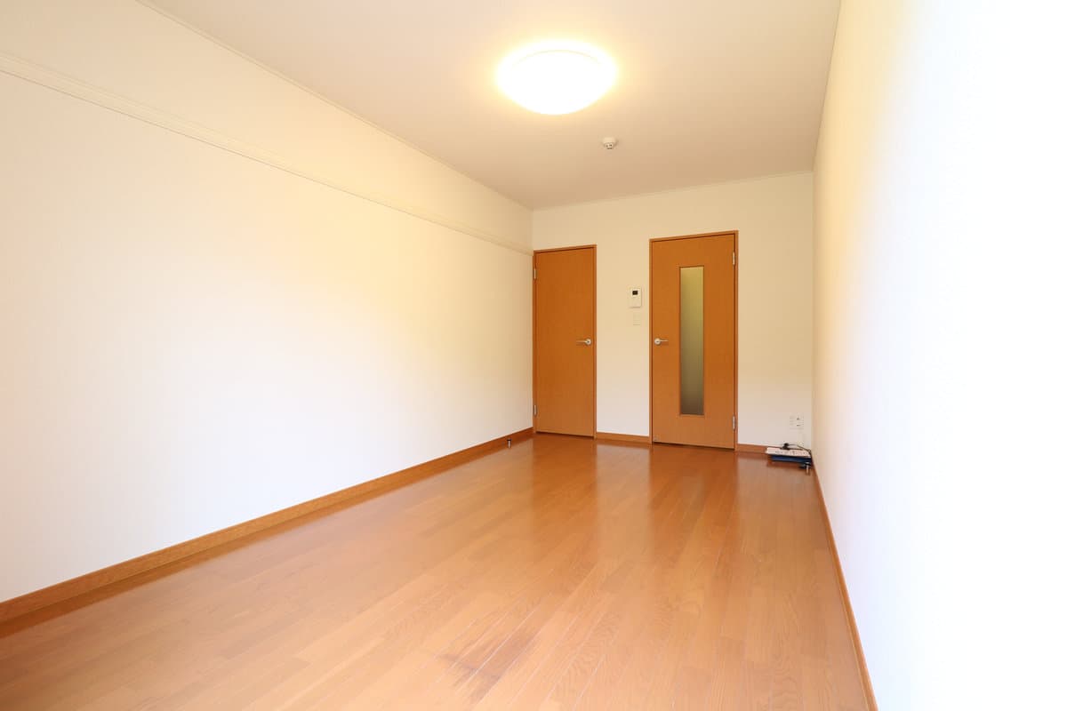 Room image 9