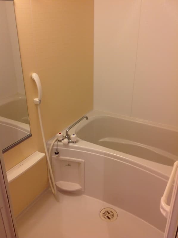 Room image 10