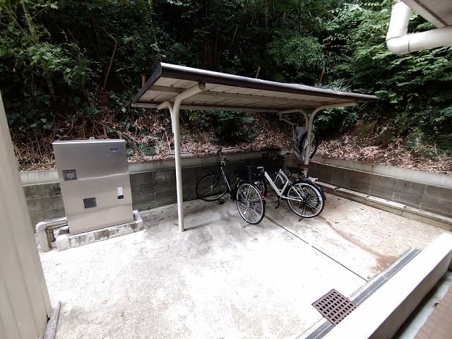 Room image 11