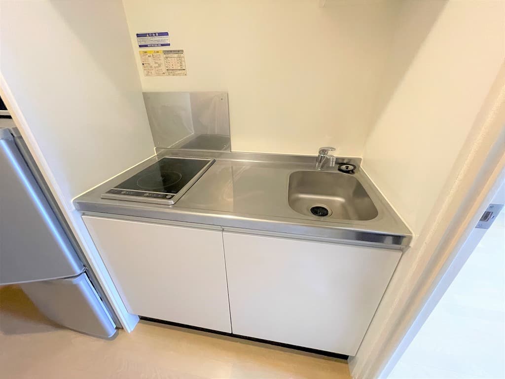 Room image 8