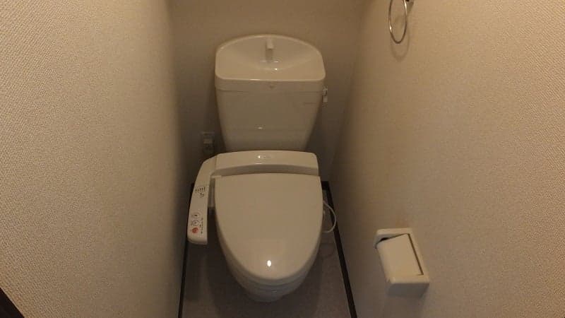 Room image 9