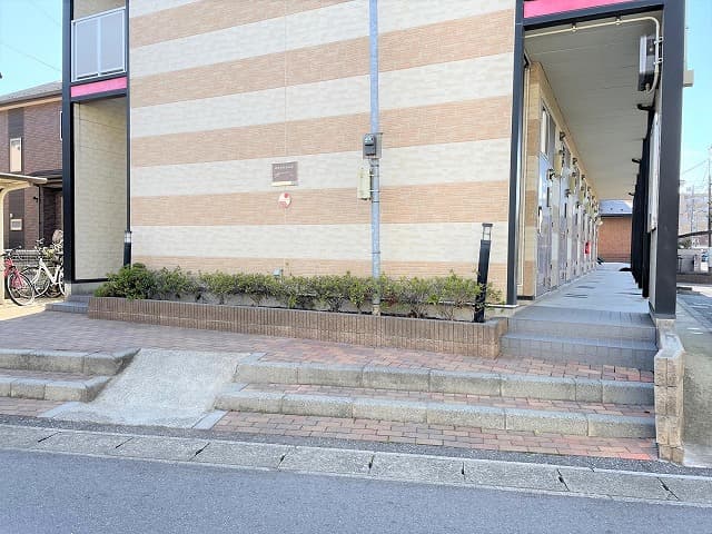 Room image 16
