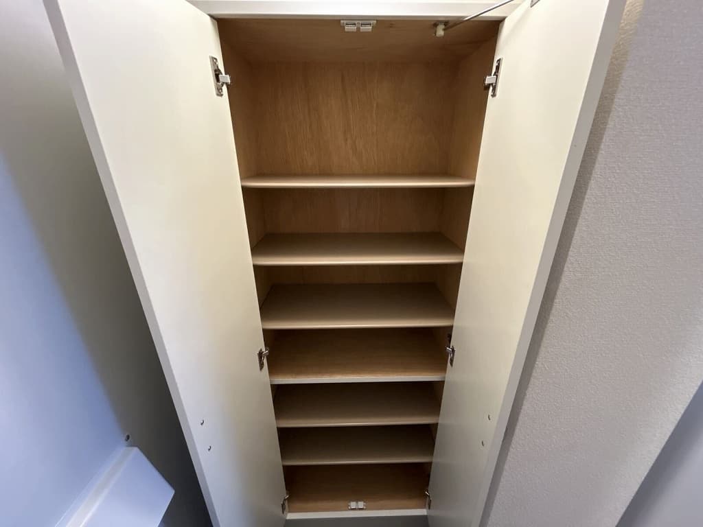 Room image 13