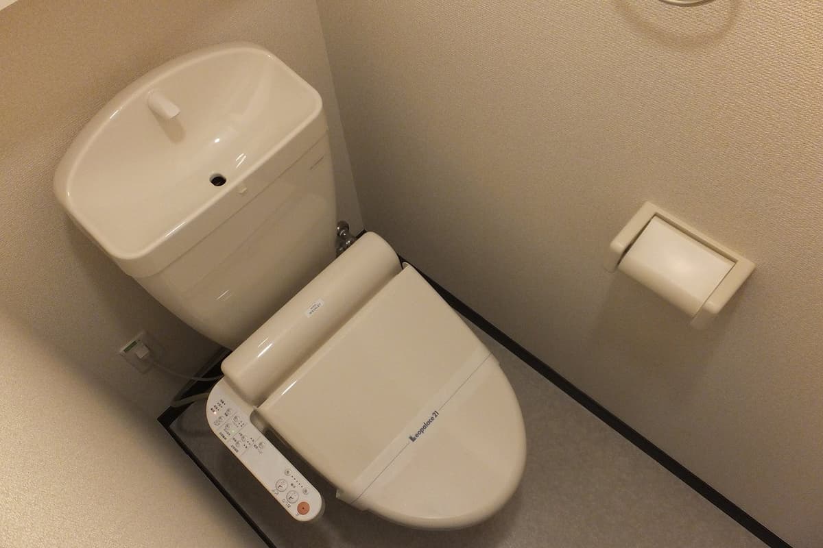 Room image 12