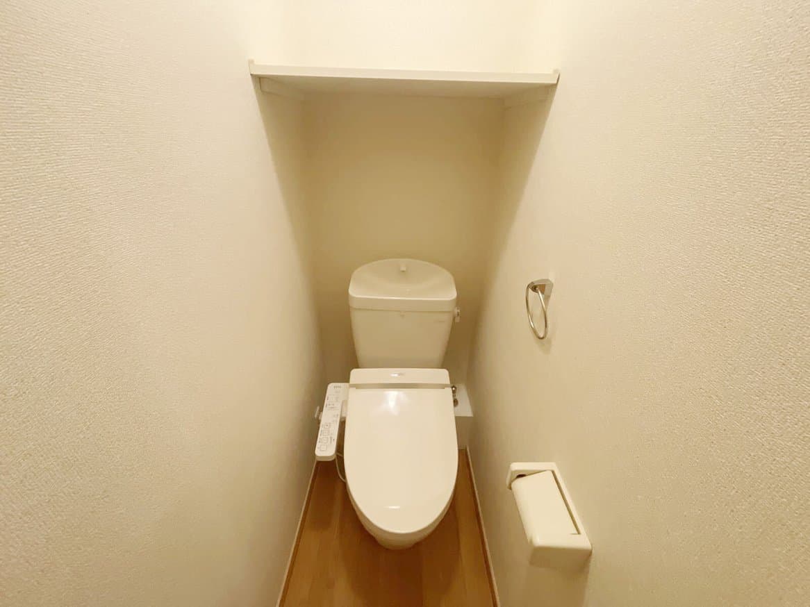 Room image 9