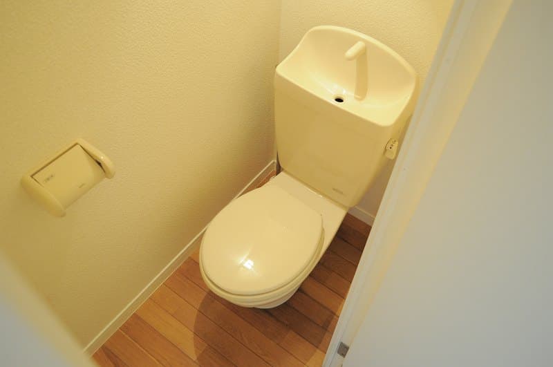 Room image 11