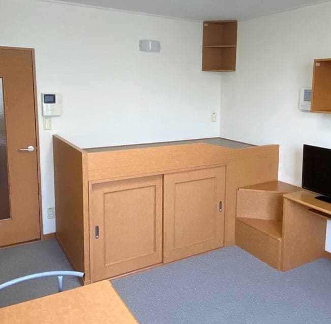 Room image 11
