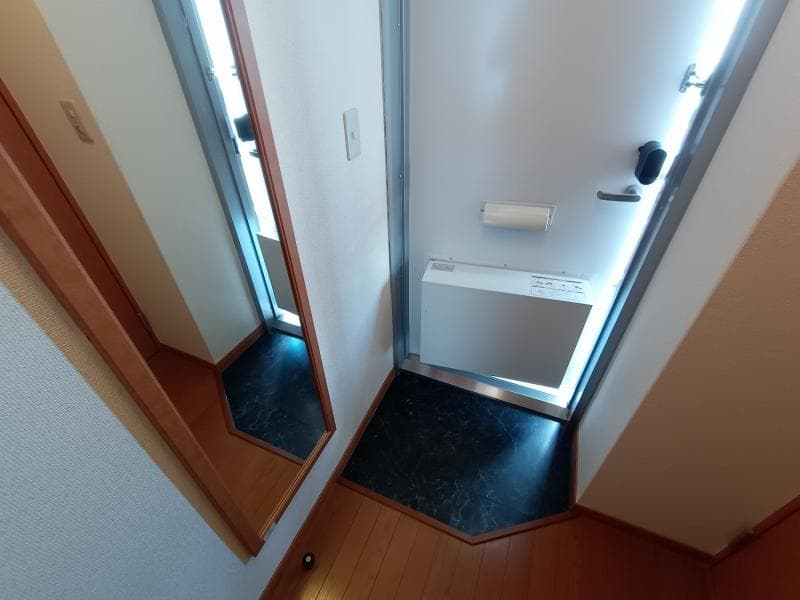 Preview interior of leopalace Shimanouchi