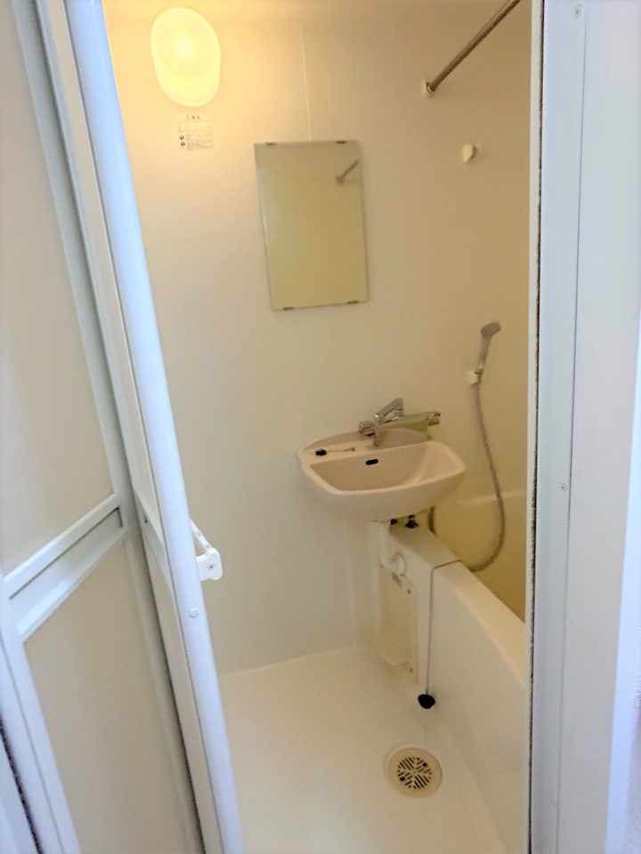 Room image 13