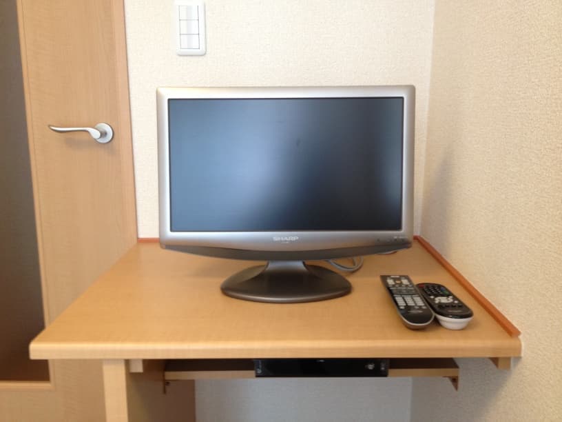 Room image 8