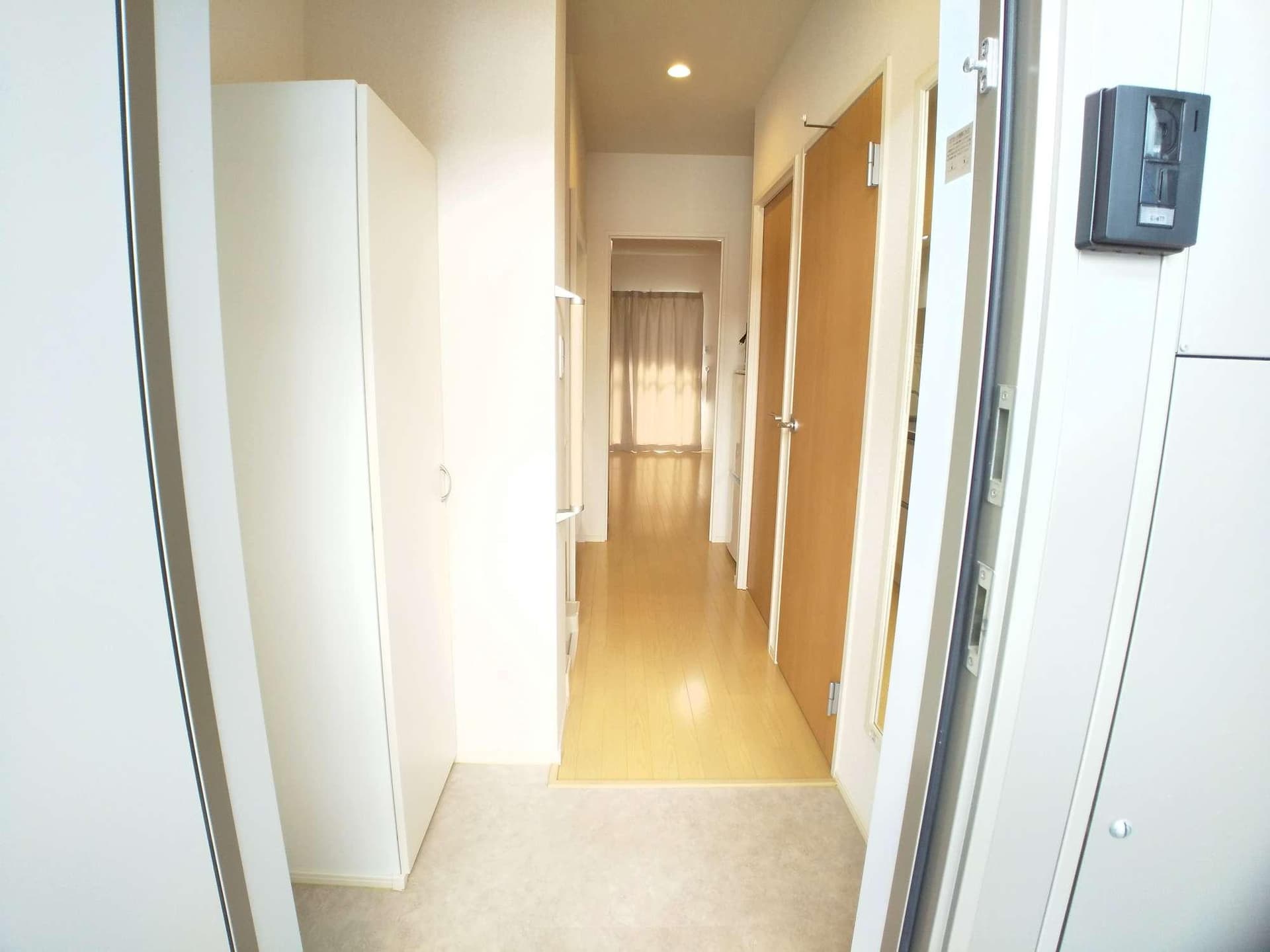 Room image 13