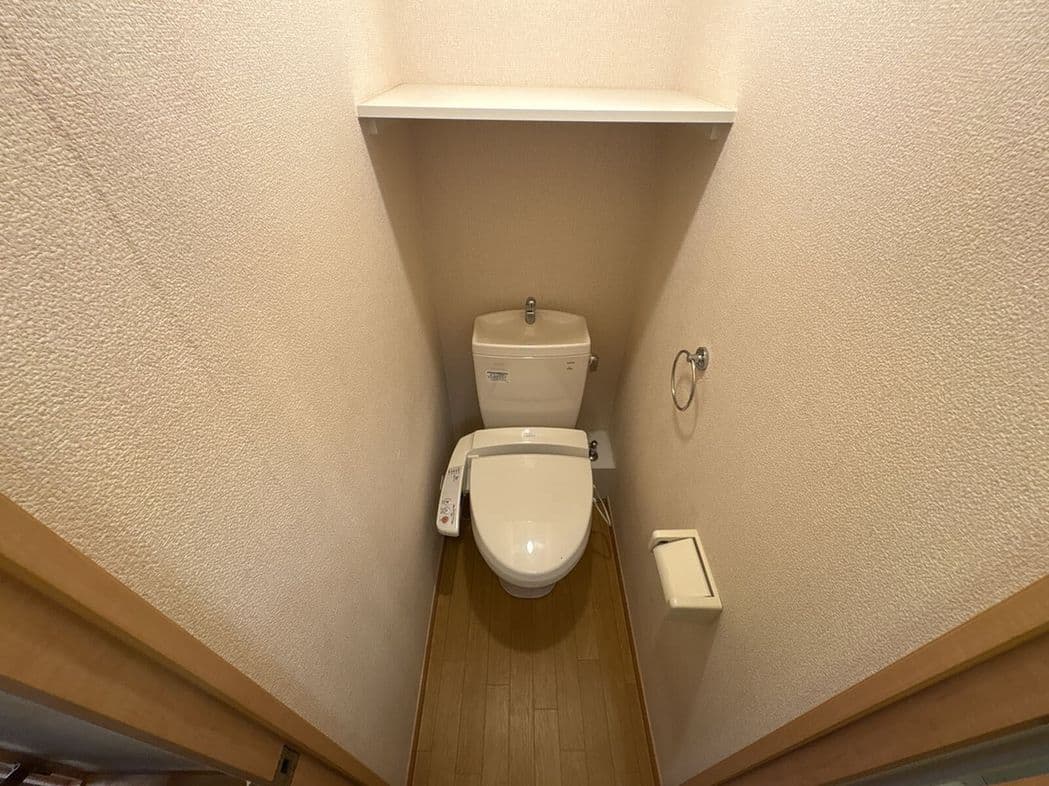 Room image 9