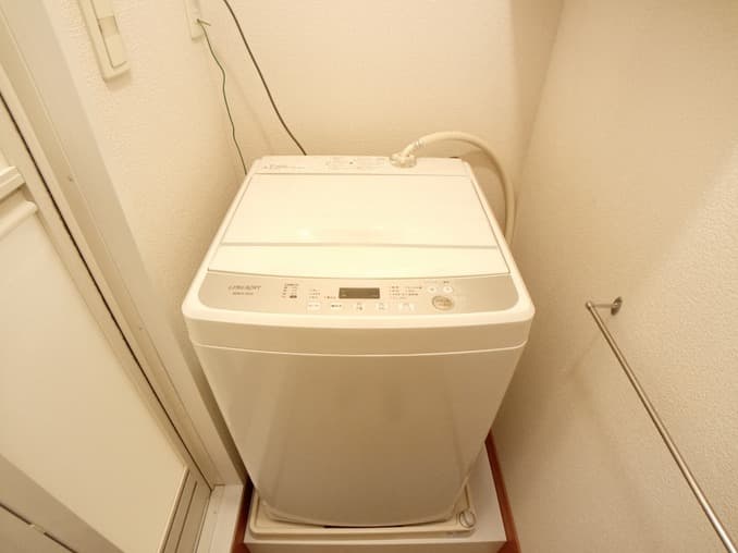 Room image 13
