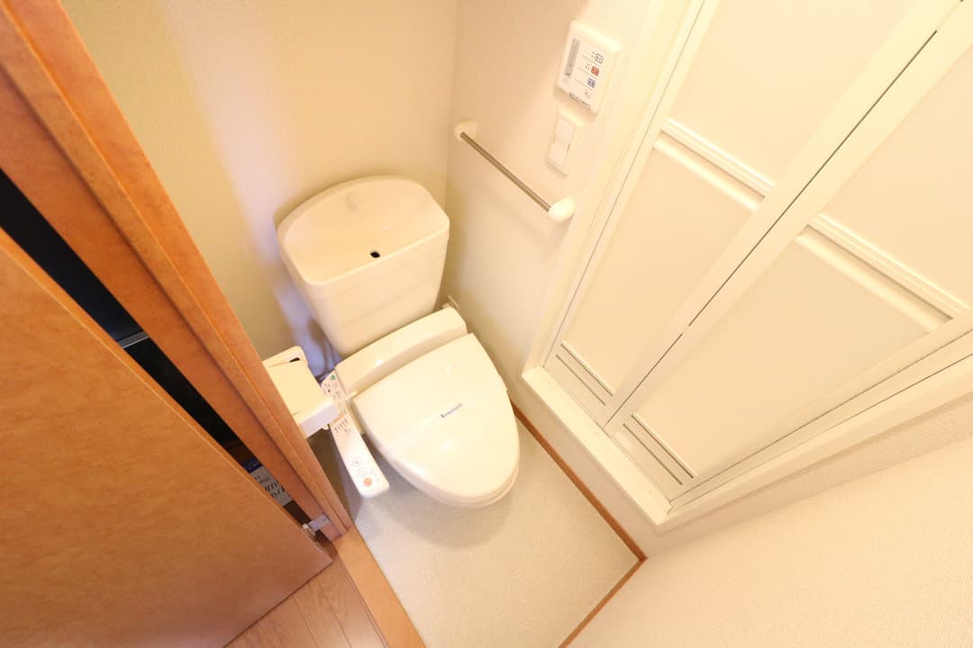Room image 13