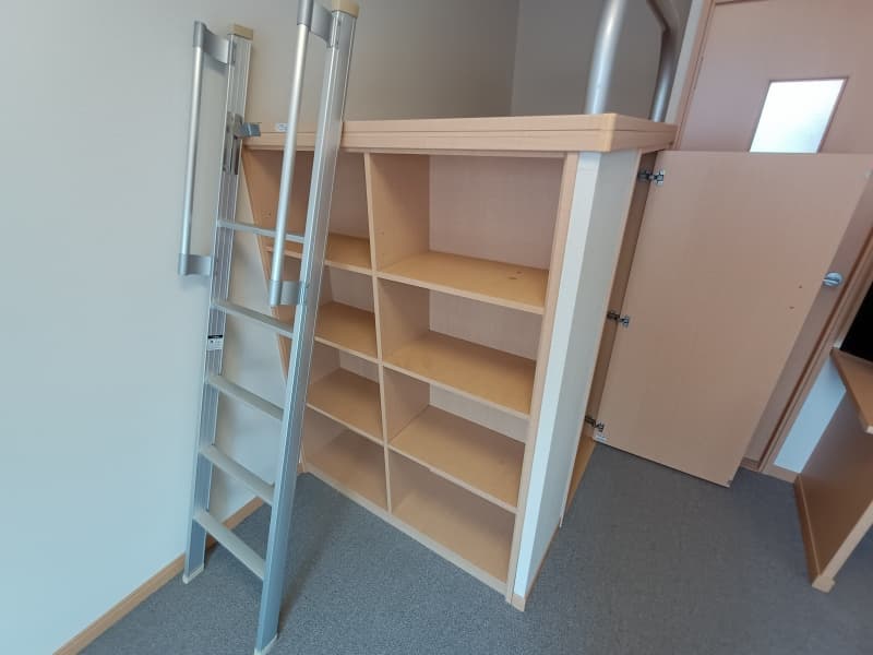 Room image 9