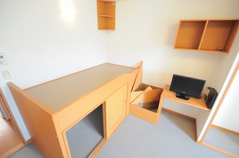 Room image 10