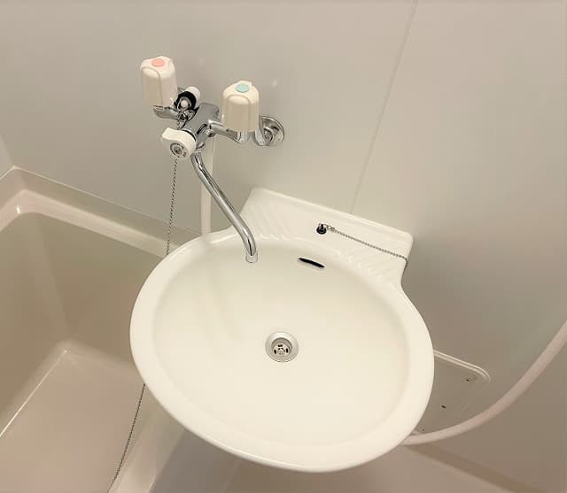 Room image 9
