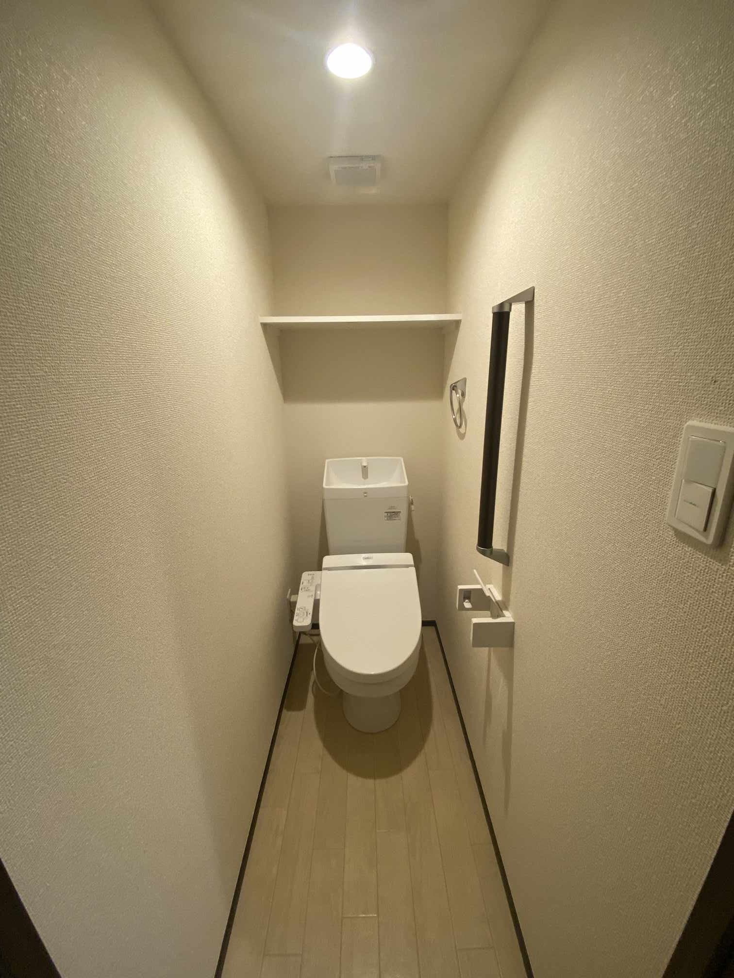 Room image 11
