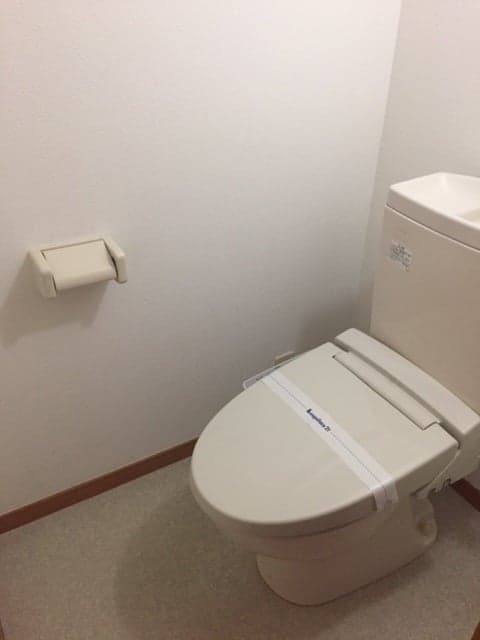 Room image 15