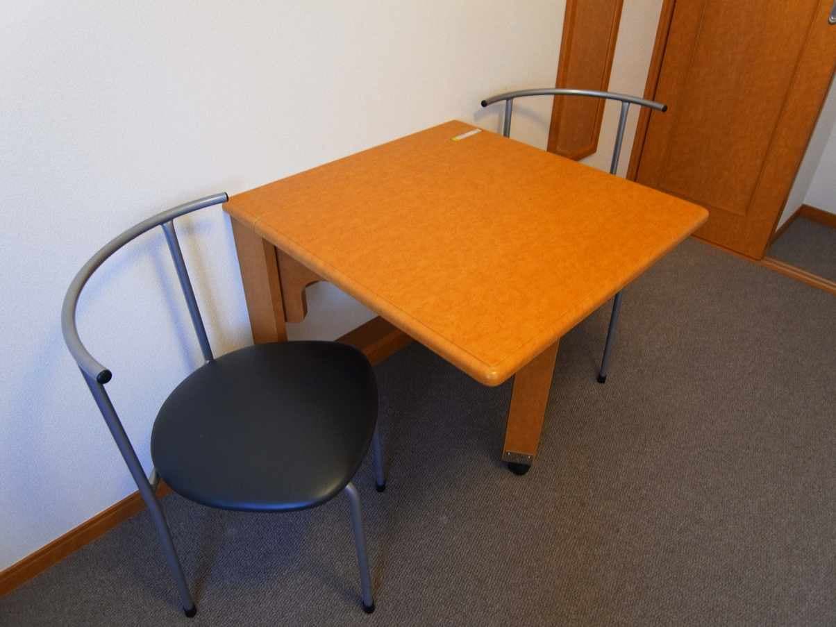Room image 15