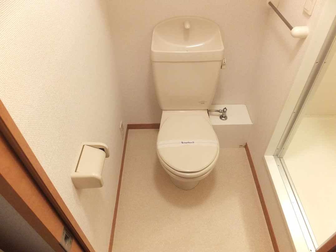 Room image 9