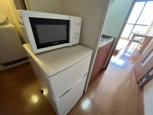 Room image 11
