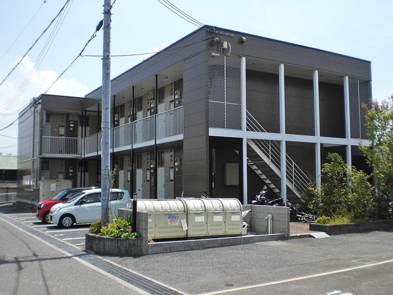 Main exterior of leopalace Izumi Avenir